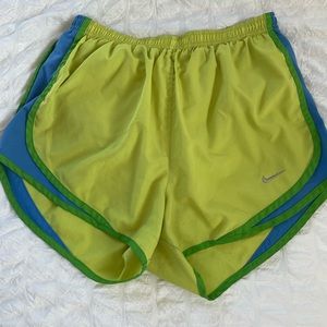 Nike Shorts Small